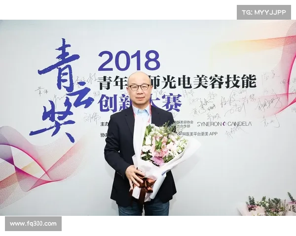 杨家诚:从青年才俊到行业领袖的奋斗历程与创新思维 杨家诚:从青年才俊到行业领袖的奋斗历程与创新思维
